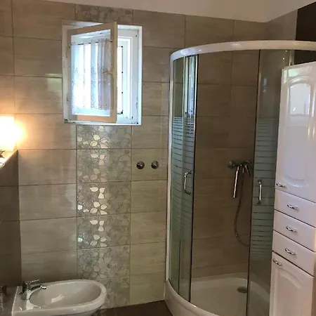 Apartamento Révai *