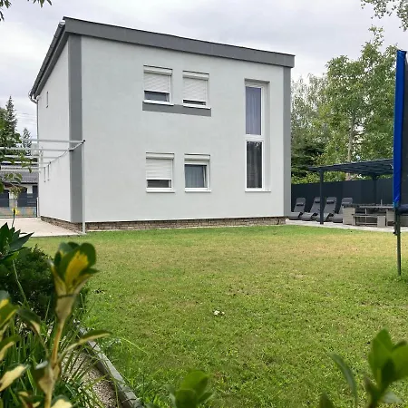 Révai Apartman